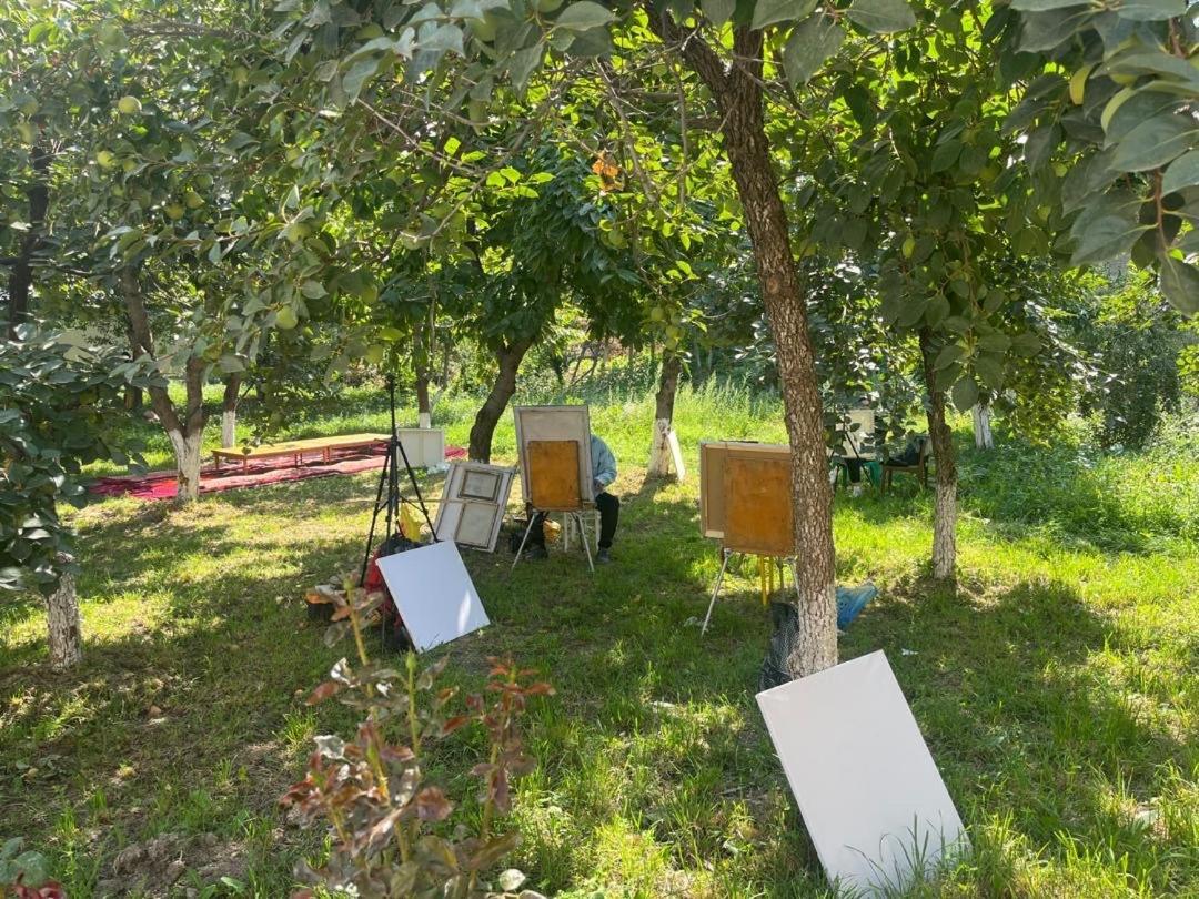 Дом 14 Bed & Breakfast Osh Dış mekan fotoğraf